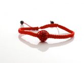 pulseira shambla com pedra e fio vermelho